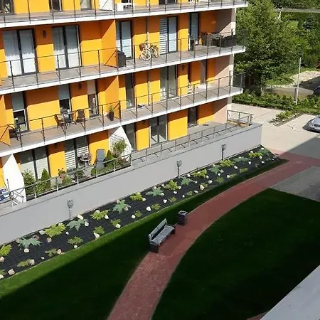 Apartament Czerwony Nr 42 *